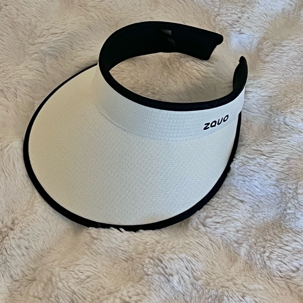 Zavo White and Black Visor